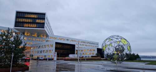 Hovedkontoret til Equinor på Fornebu hvor konferansen ble avholdt.