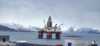 Transocean Enabler i Sørøysundet ved Norsea Polarbase i Hammerfest.