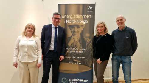 Administrasjonen i Arctic Energy Partners. Fra venstre: Kristiane M. Krystad, Kjell Giæver, Nina K. Jonassen og Geir Roar Nesbø.