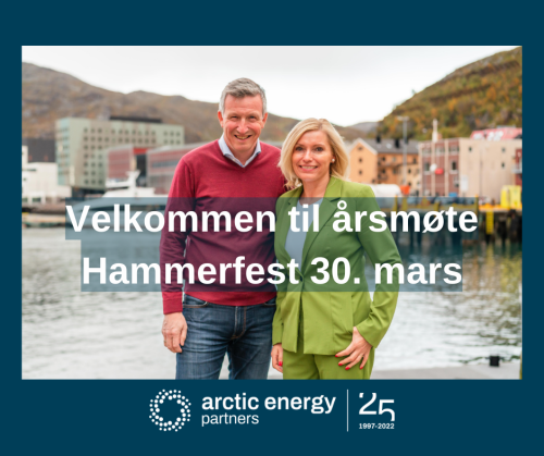 Arctic Energy Partners blå skrift på hvit bakgrunn med grønn logo