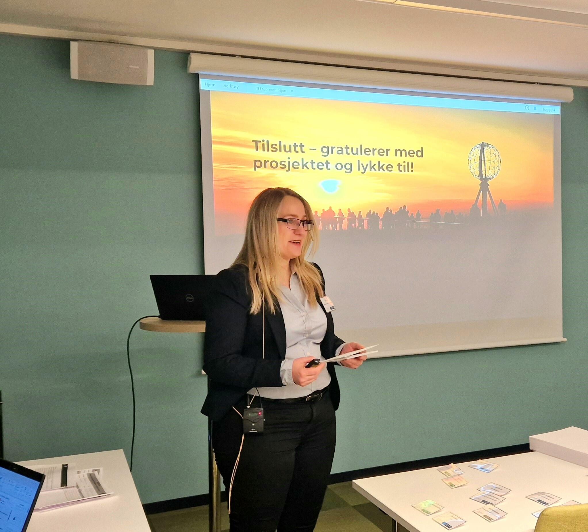 Fylkesråd for plan, næring og miljø Karin Eriksen åpnet kick-off for LINNGE.