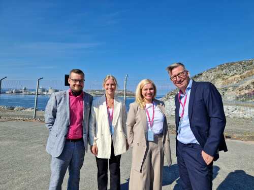 Tarjei J. Bech, Sigrid Ina Simonsen, regiondirektør NHO Arktis, Nina K. Jonassen og Kjell Giæver, Arctic Energy Partners.