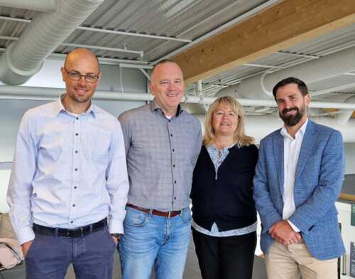 Fra markering av 25 års-jublieet til Norne i Brønnøysund. Fra venstre: Vegard A. Stensen, Ørjan Birkeland, Anita A. Stenhaug og Dan Tuppen.