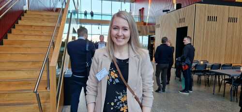 Kristine Remme Nordbakk er leder Aibel i Hammerfest.