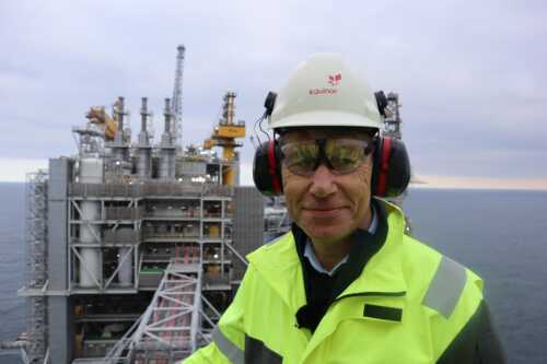 Olje- og energiminister Terje Aasland har mottatt søknader på TFO 2023 fra 25 selskaper.